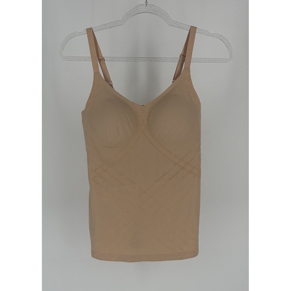 HoneyLove Silhouette Camisole Cami Shapewear Liftwear Top Built In Bra Beige Med